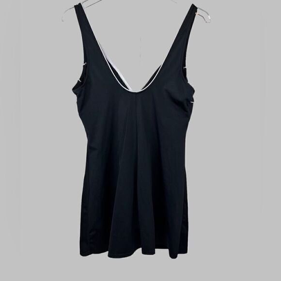 TROPICAL ESCAPE Bathing Suit with built in skirt in Black Size 12 - Picture 3 of 5